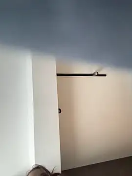 BelleSkye online show from 03/20/25, 01:37