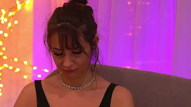 BelleSkye online show from 02/05/26, 09:08