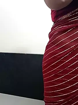 Snapshot of kaamuk_shweta chatting on 02/27/25, 02:53 kaamuk shweta online show from 02/27/25, 02:53
