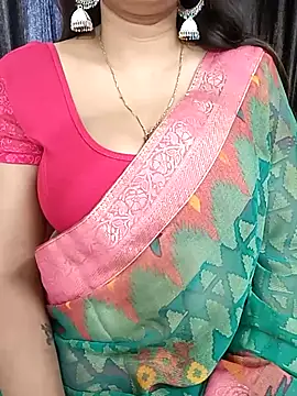 Snapshot of kaamuk_shweta chatting on 03/20/25, 09:48 kaamuk shweta online show from 03/20/25, 09:48
