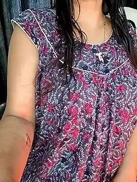 Snapshot of kaamuk_shweta chatting on 09/09/25, 07:41 kaamuk shweta online show from 09/09/25, 07:41