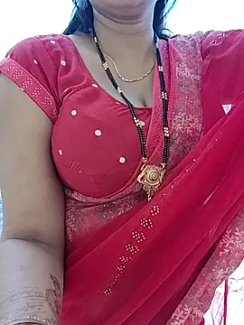 Snapshot of kaamuk_shweta chatting on 10/12/25, 05:50 kaamuk shweta online show from 10/12/25, 05:50