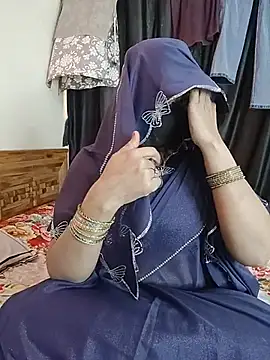 kaamuk shweta online show from 07/18/26, 03:11