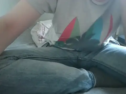 Snapshot of krissraw chatting on 01/19/26, 09:57 krissraw online show from 01/19/26, 09:57