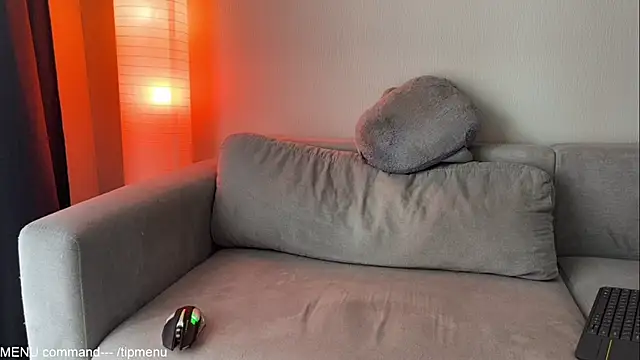 Adam misti online show from 04/08/26, 06:13