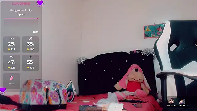 Oriana braom online show from 11/08/25, 07:12