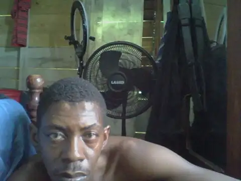 Snapshot of PELOVER chatting on 09/08/25, 05:56 PELOVER online show from 09/08/25, 05:56