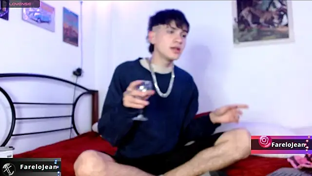 jeanfarelo online show from 12/24/24, 06:44