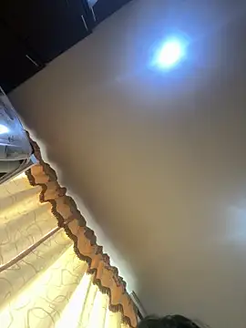 pawmistry online show from 10/10/25, 07:57