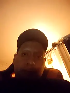 Snapshot of Boss199971 chatting on 11/15/25, 09:50 Boss199971 online show from 11/15/25, 09:50