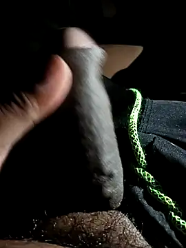 Snapshot of Mmm992170 chatting on 12/27/24, 07:35 Mmm992170 online show from 12/27/24, 07:35