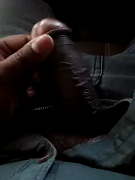 Snapshot of Mmm992170 chatting on 01/25/25, 11:44 Mmm992170 online show from 01/25/25, 11:44