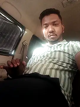 Snapshot of Mmm992170 chatting on 03/06/25, 12:09 Mmm992170 online show from 03/06/25, 12:09