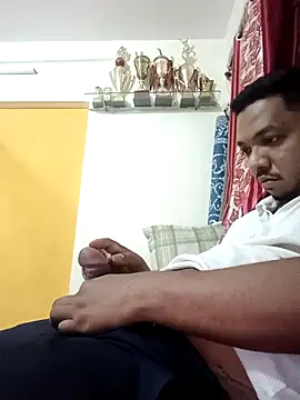 Snapshot of Mmm992170 chatting on 09/23/25, 02:42 Mmm992170 online show from 09/23/25, 02:42