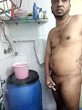 Snapshot of Mmm992170 chatting on 09/28/25, 04:51 Mmm992170 online show from 09/28/25, 04:51