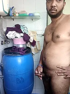 Mmm992170 online show from 04/07/26, 07:20