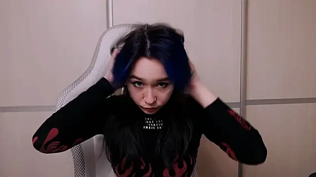 Kimiko   online show from 04/23/26, 01:24