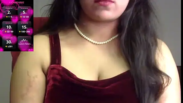 Snapshot of nandini_7 chatting on 01/01/25, 04:50 nandini 7 online show from 01/01/25, 04:50