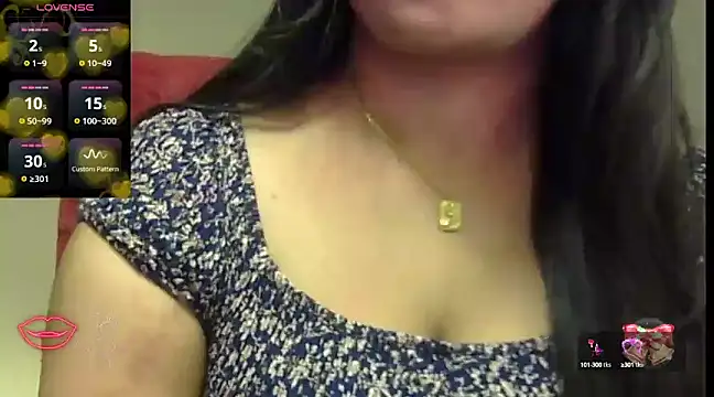 Snapshot of nandini_7 chatting on 01/12/25, 05:01 nandini 7 online show from 01/12/25, 05:01