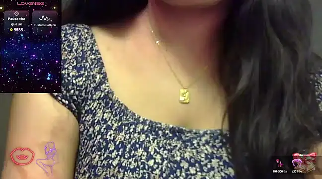 Snapshot of nandini_7 chatting on 01/23/25, 05:42 nandini 7 online show from 01/23/25, 05:42