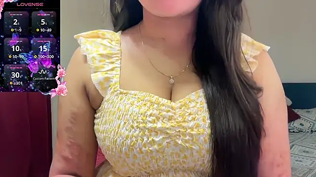 Snapshot of nandini_7 chatting on 09/23/25, 05:38 nandini 7 online show from 09/23/25, 05:38