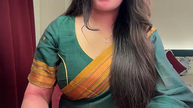 nandini 7 online show from 03/18/26, 06:11