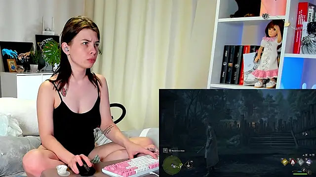 callmetori online show from 01/25/25, 03:41