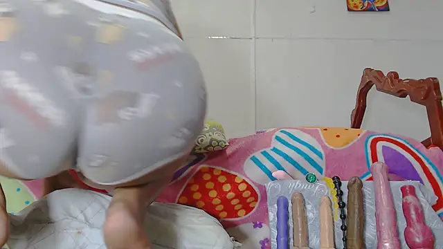 gina lis online show from 01/09/25, 02:51