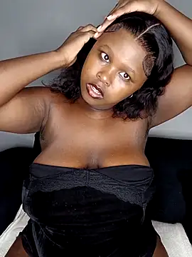 Dark Berry 26 online show from 03/12/26, 12:50