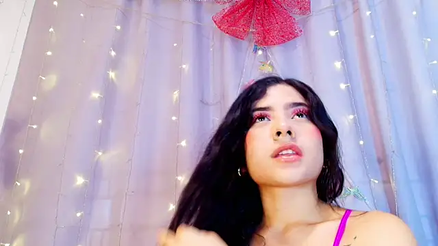 adara johnson   online show from 12/18/25, 11:49