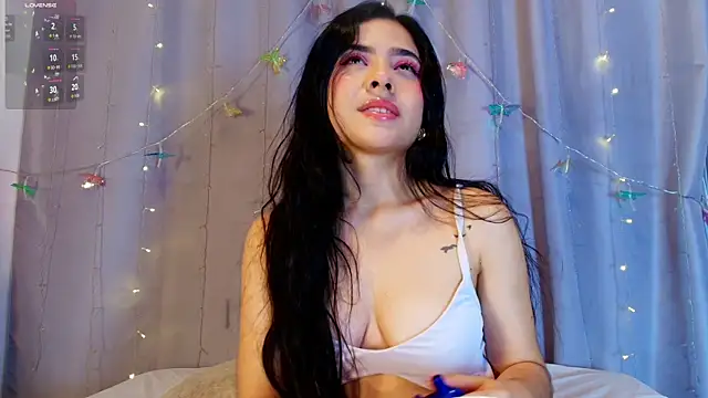 adara johnson   online show from 01/18/26, 11:47