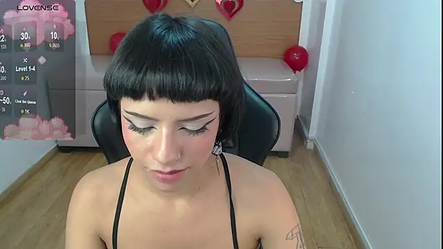 Snapshot of kathina_t chatting on 02/24/25, 07:52 kathina t online show from 02/24/25, 07:52