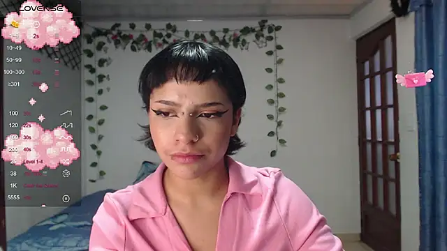 Snapshot of kathina_t chatting on 10/24/25, 07:10 kathina t online show from 10/24/25, 07:10