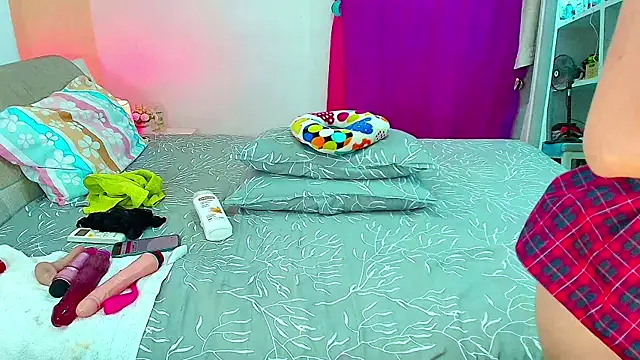 Kendralove31xxx online show from 11/22/25, 02:32