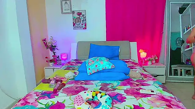 Kendralove31xxx online show from 03/23/26, 03:10