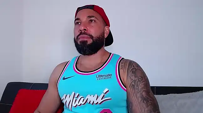 roman muscle online show from 12/05/24, 08:55