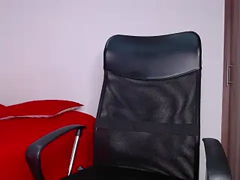 roman muscle online show from 02/07/25, 06:56