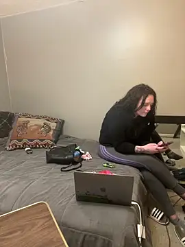 BigJohnson06 online show from 12/29/24, 08:44