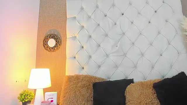 ValeryLovee online show from 03/02/25, 10:56