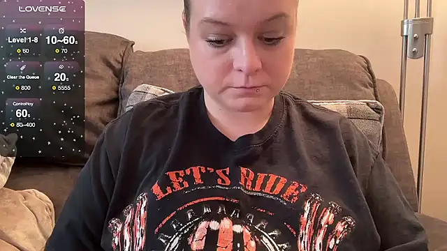 NaughtyWifeUK online show from 10/09/25, 08:56