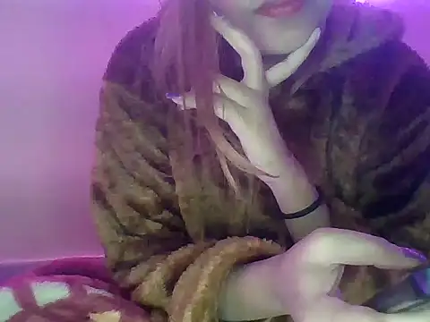 your Shanvi online show from 12/16/24, 03:54