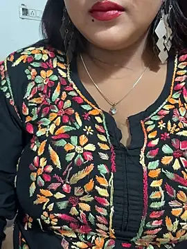 Ayesha mahi online show from 09/11/25, 08:14