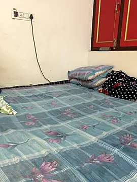 Ayesha mahi online show from 09/12/25, 08:36