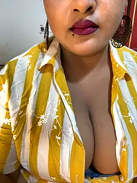 Ayesha mahi online show from 09/23/25, 07:44