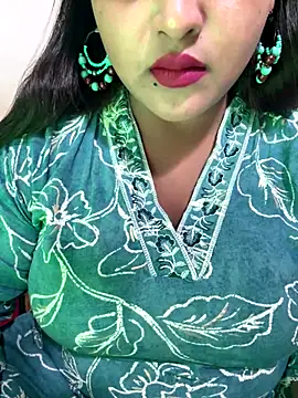 Ayesha mahi online show from 09/26/25, 09:02