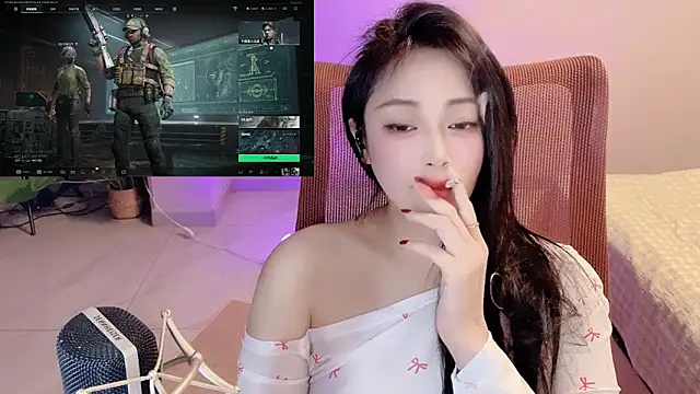 Daisy-77 online show from 04/18/26, 01:15