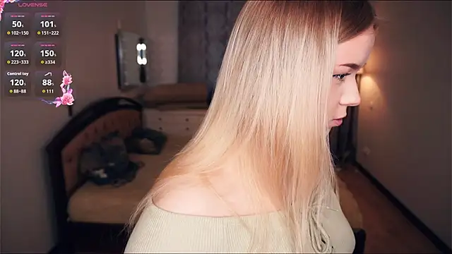 ZaraCreedon online show from 09/12/25, 05:07