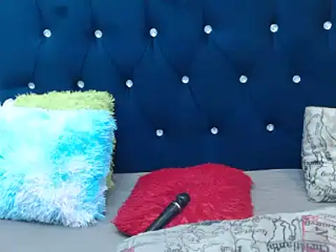 roseendoo1 online show from 03/01/25, 10:24