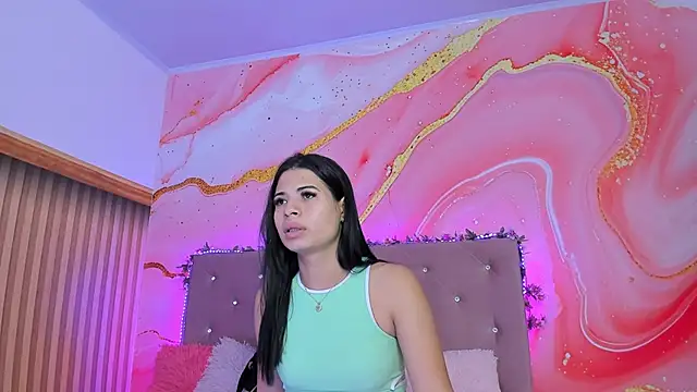 Daisy  rose online show from 02/21/25, 11:01