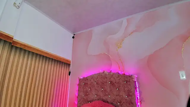 Daisy  rose online show from 09/09/25, 02:55